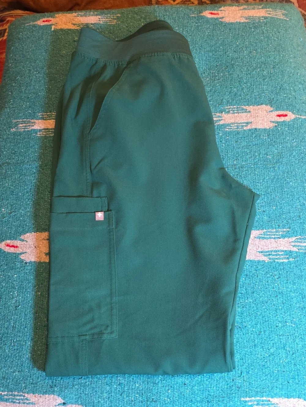 FIGS T2001 Axim Cargo Scrub Pants Hunter Green Mens LG